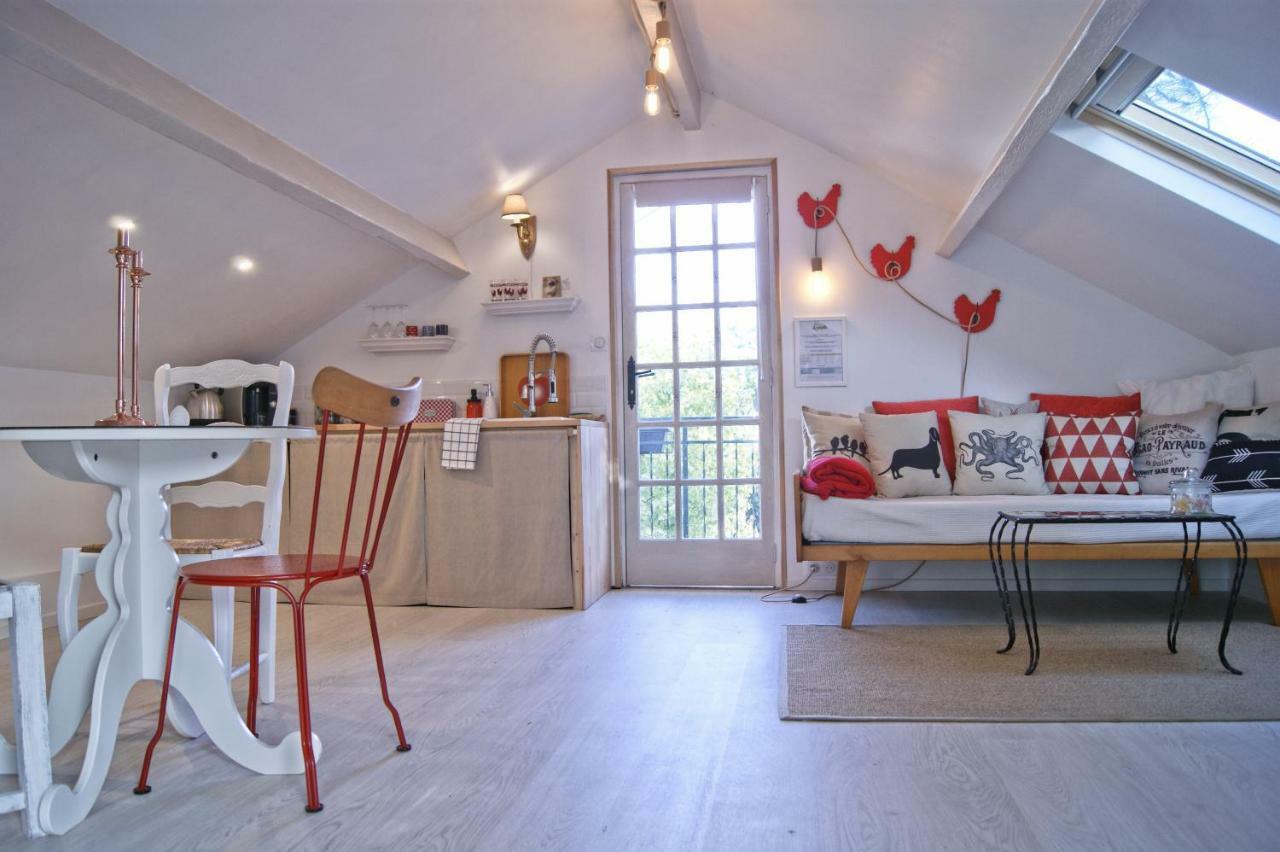 Le Grenier De Louisette Bed & Breakfast Libourne Ngoại thất bức ảnh